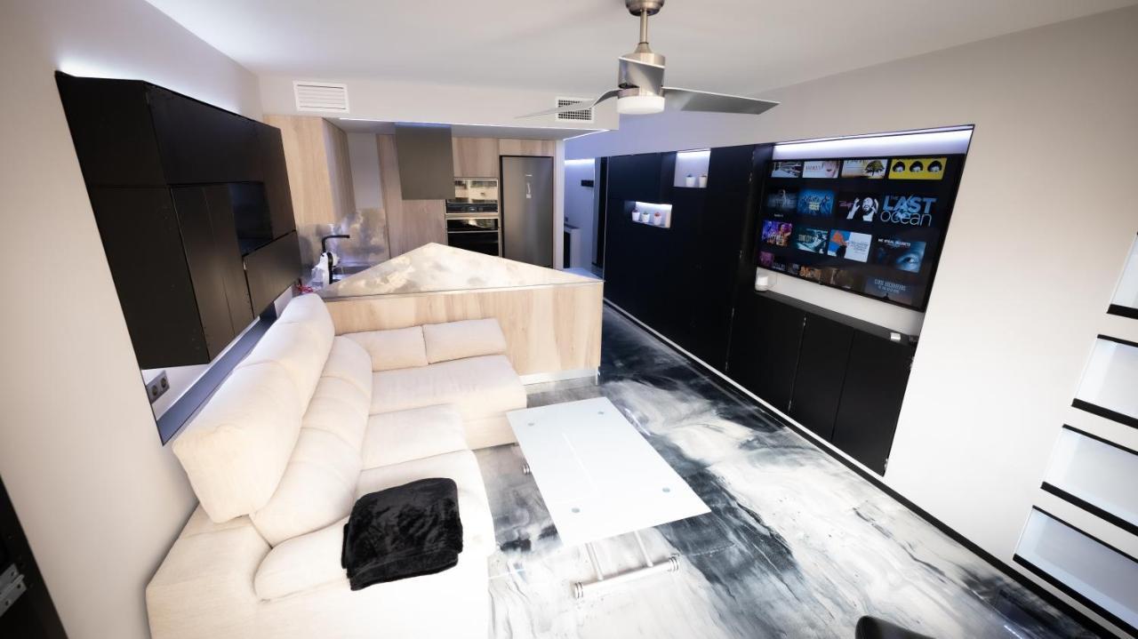 La Farola - Luxury Domotic Flat In Puerto Deportivo Daire Marbella Dış mekan fotoğraf